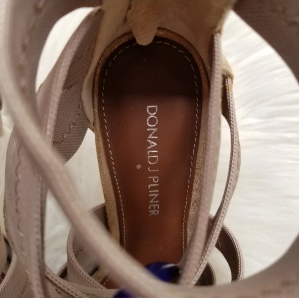 Donald J Pliner Gigee Strappy Metallic Pumps Size 6